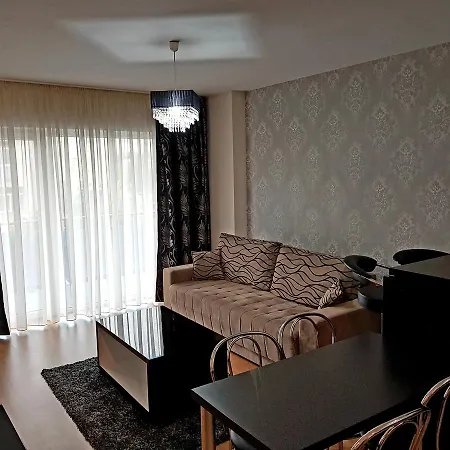 Luxury & Beauty - 5 Stars كلوج-نابوكا
